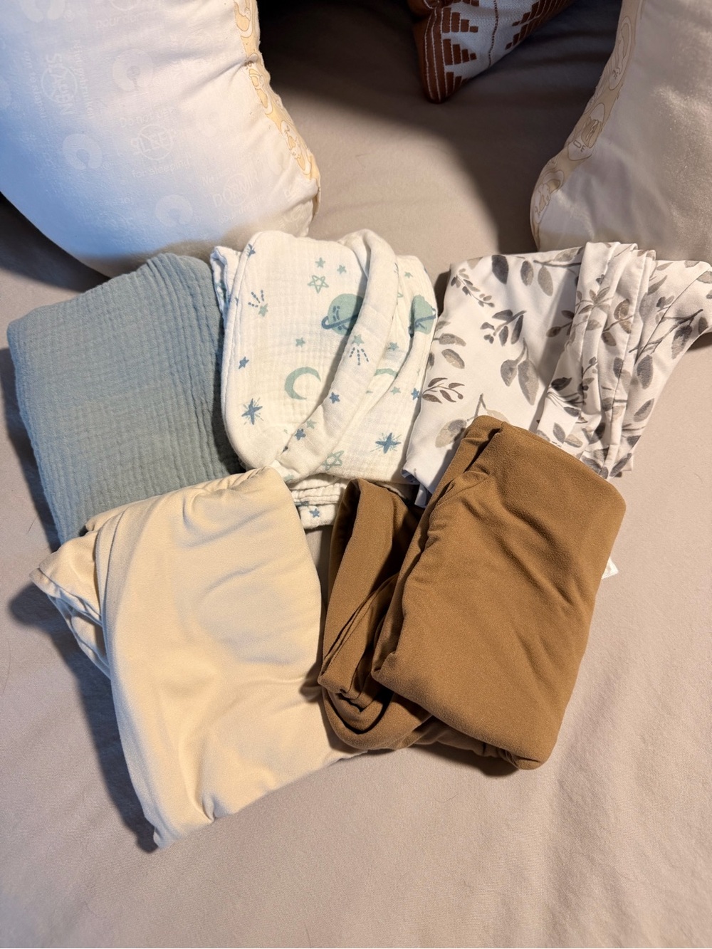 Boppy Pillow Bundle - Picture 2 of 4